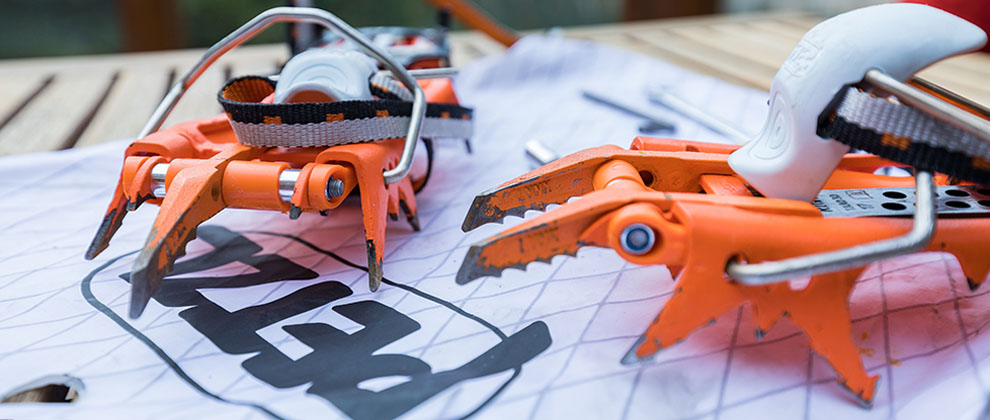 Crampons - Petzl USA