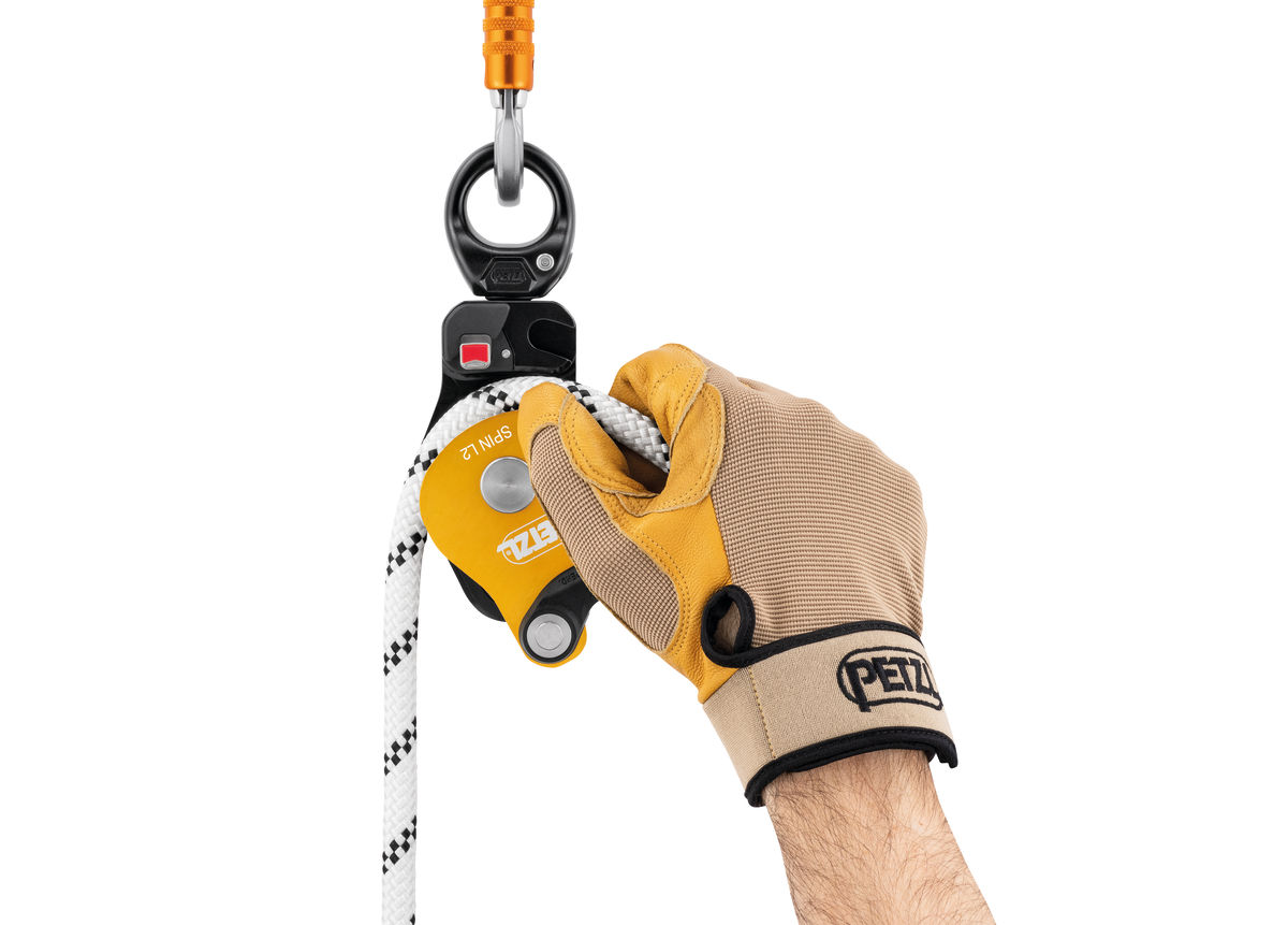 SPIN L2, Very high efficiency double pulley with swivel - Petzl USA