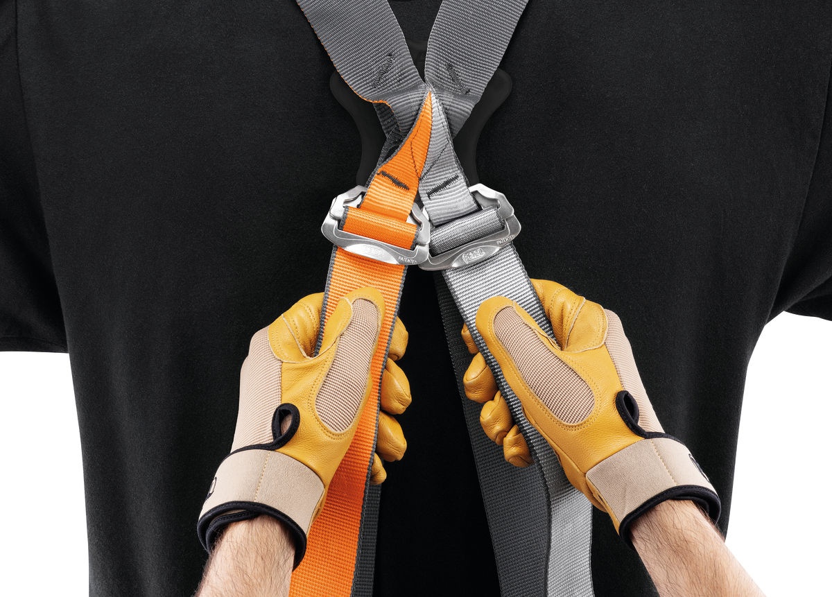 SWAN® FREEFALL STAINLESS, Durable, easy-to-use full-body harness