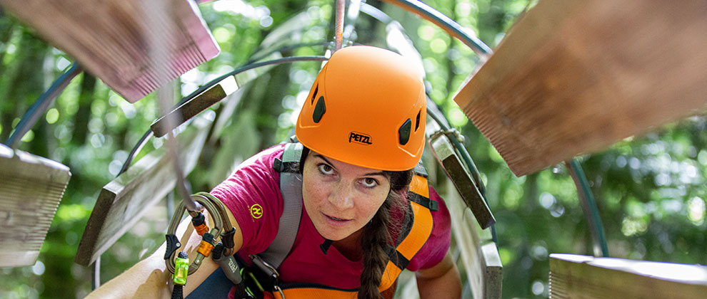 Helmets - Petzl USA | Operators