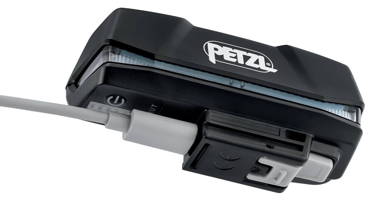 News - Petzl Comment choisir ma lampe frontale de running ? - Petzl Schweiz