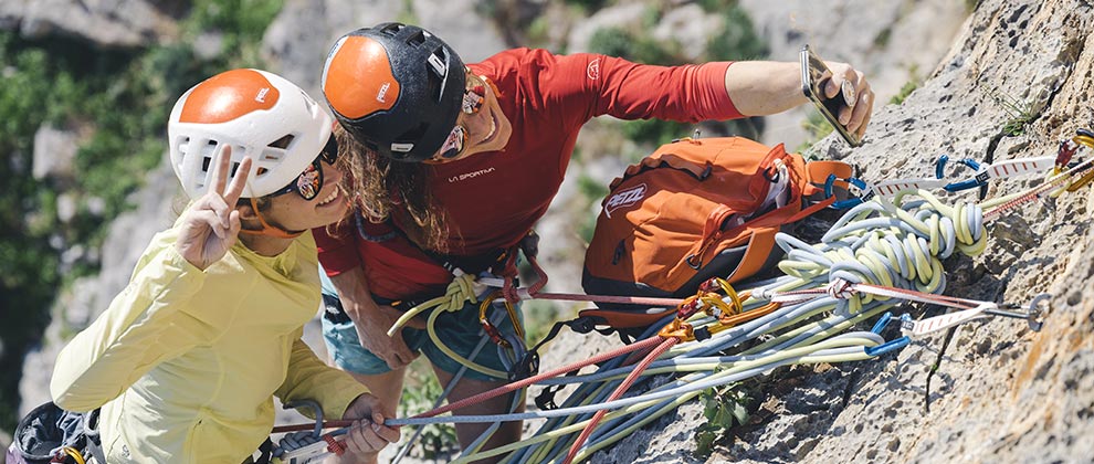 Casco METEOR ligero para escalada y alta montaña Petzl