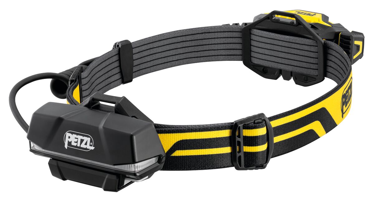 Petzl XENA ヘッドランプ 1400ルーメン　新品未開封 Amazon.co.jp: Petzl Xena 1400ルーメン。 : スポーツ＆アウトドア