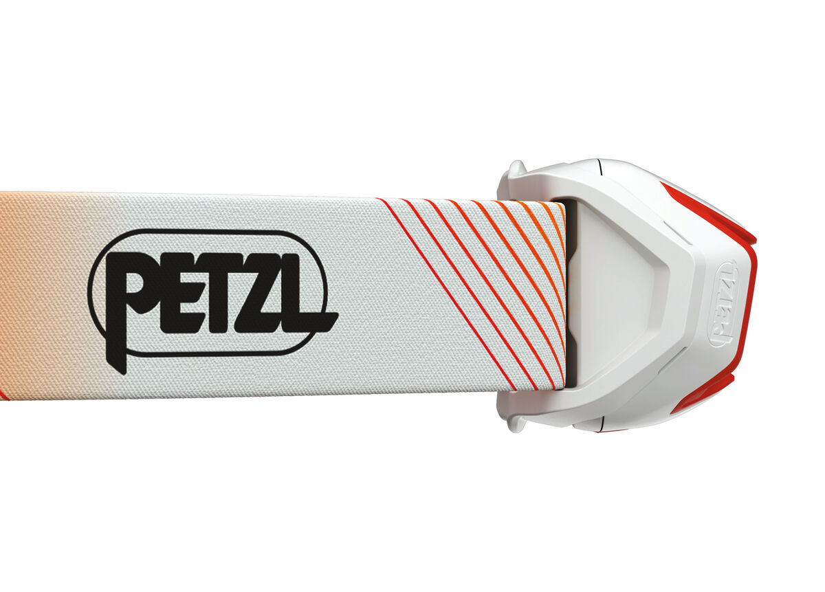 ACTIK® CORE, Powerful, rechargeable, and easy-to-use headlamp with red  lighting. 600 lumens - Petzl USA