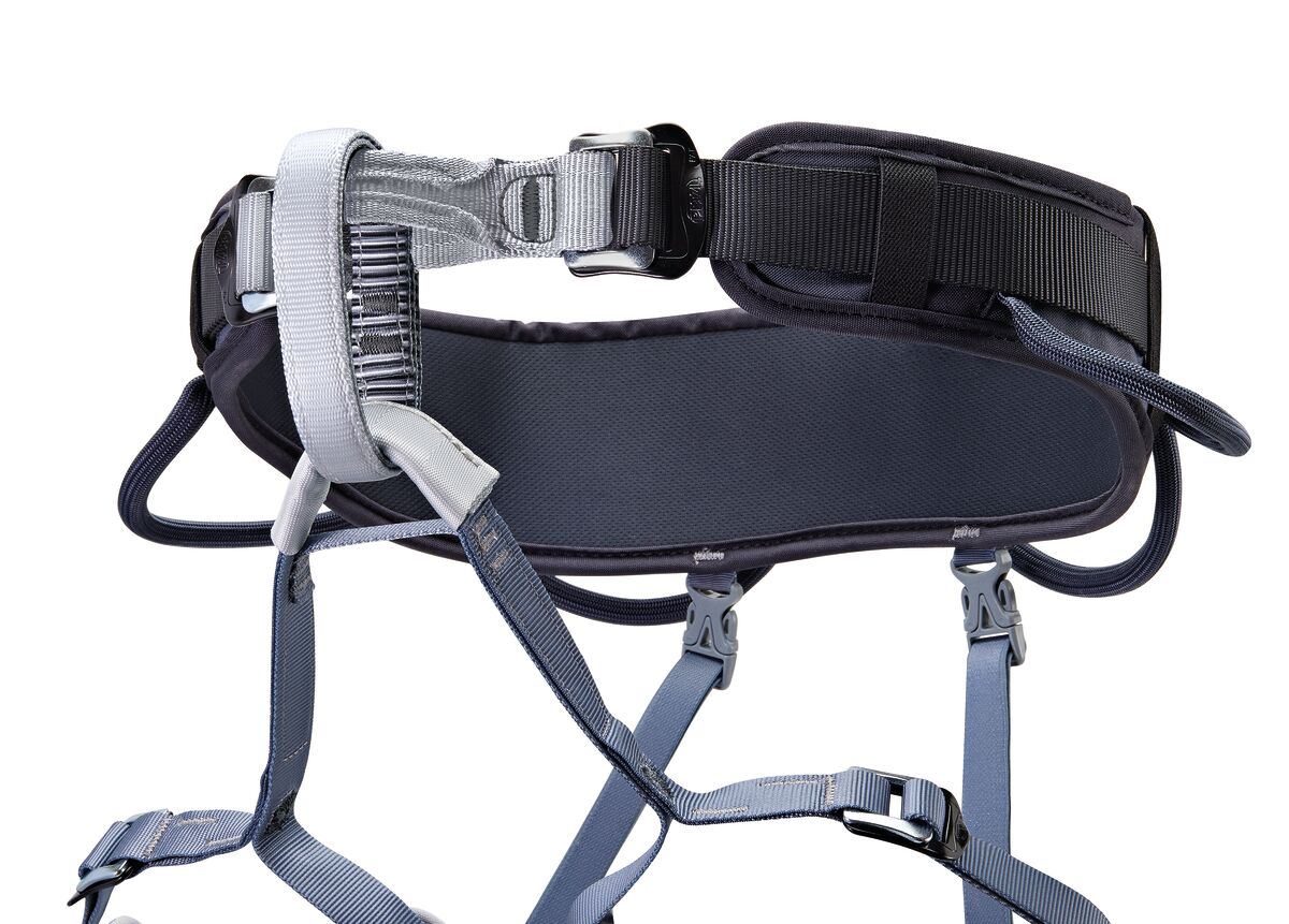 CORAX, Versatile and fully adjustable climbing and mountaineering harness -  Petzl Norway