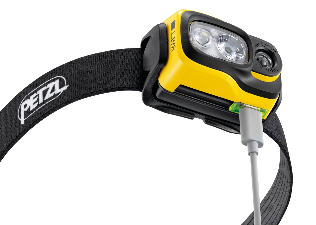 SWIFT® RL, Compact, powerful, lightweight, and rechargeable headlamp  featuring REACTIVE LIGHTING® technology®. 1100 lumens - Petzl Other