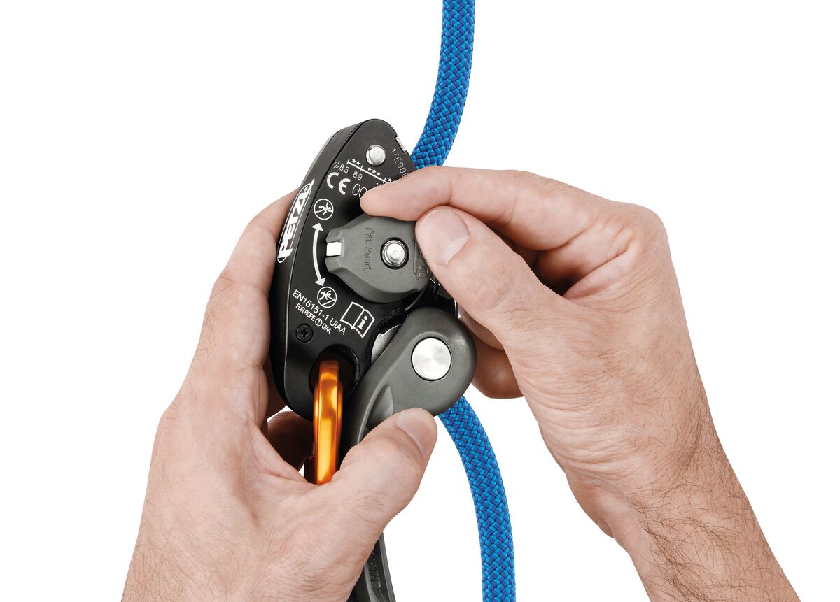 GRIGRI® +, Belay device with cam-assisted blocking and anti