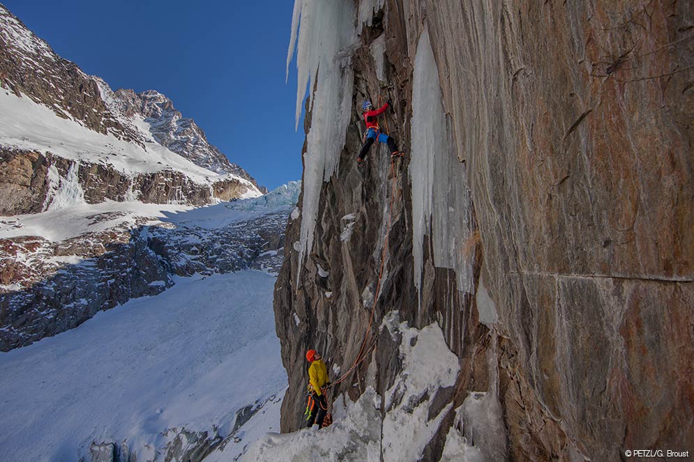 ALPI DI GHIACCIO. VIE CLASSICHE CON PICCHE E RAMPONI