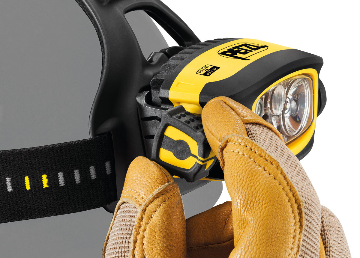 LAMPE FRONTALE - DUO S Petzl ultra-puissante avec batterie